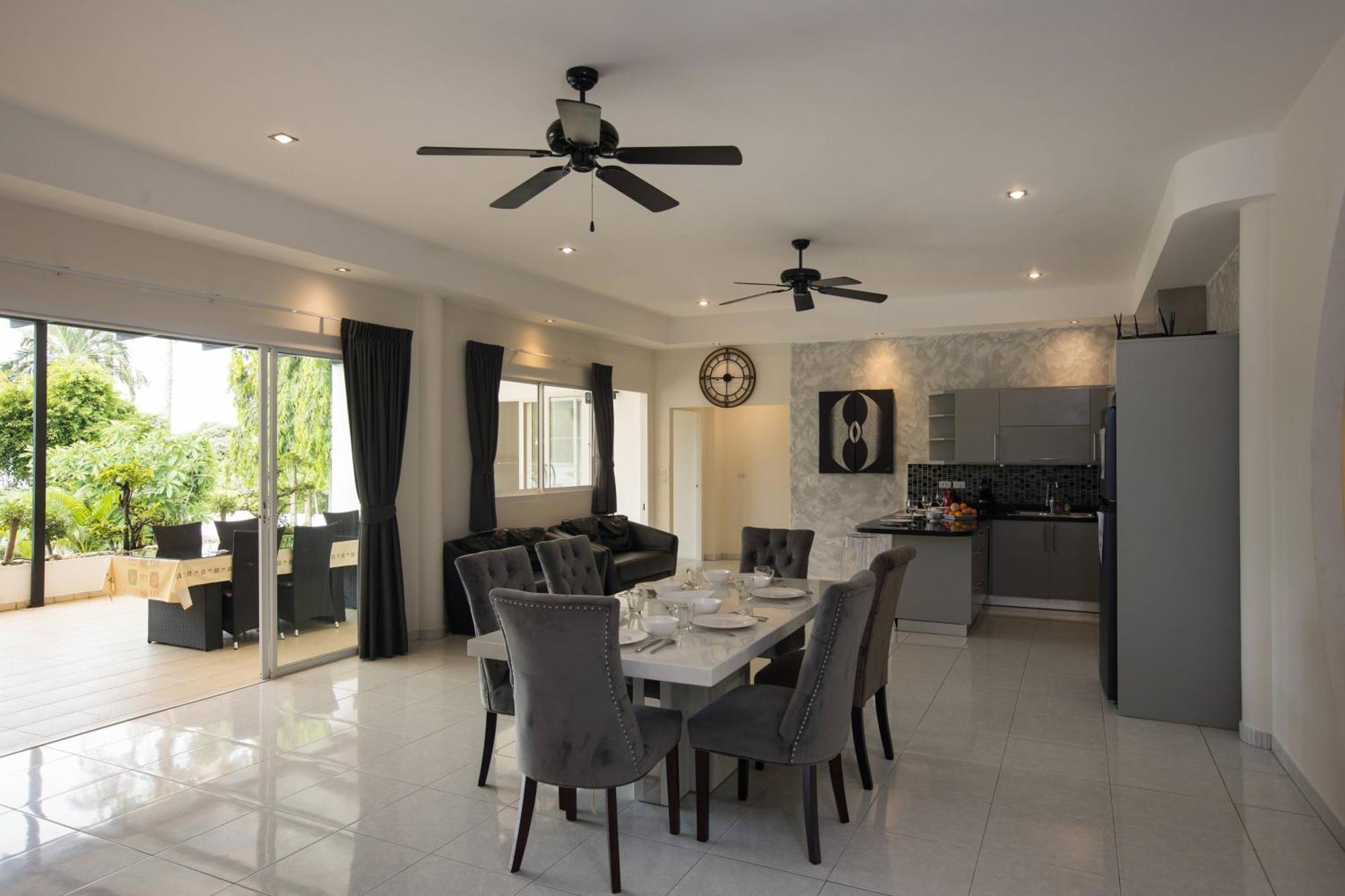 Вилла Grand 5br Pool Sea La Vie