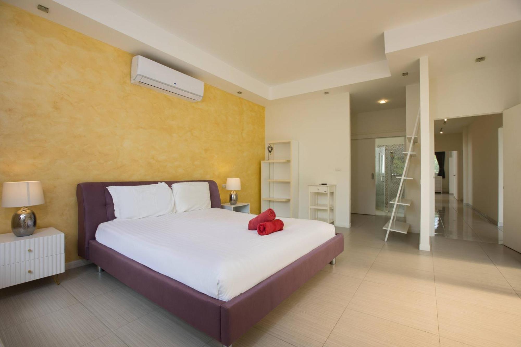 Grand 5br Pool Sea La Vie Вилла